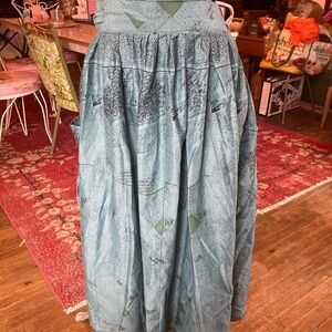 Elegant Blue Patterned Skirt